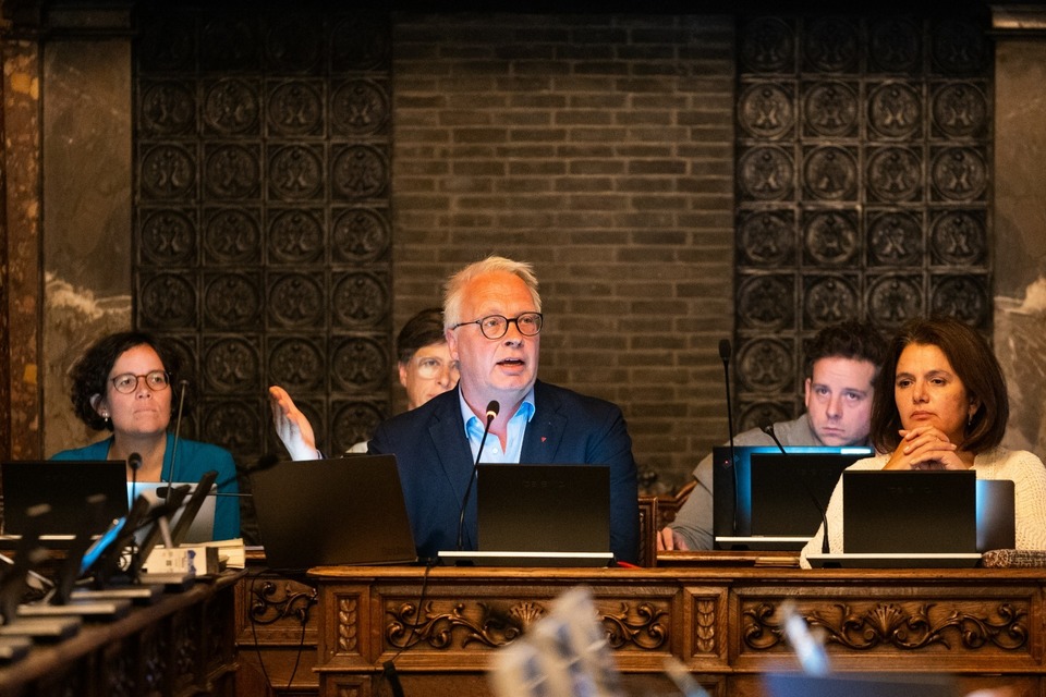 Het falen van de War on Drugs in Antwerpen - Peter Mertens vs Bart De Wever