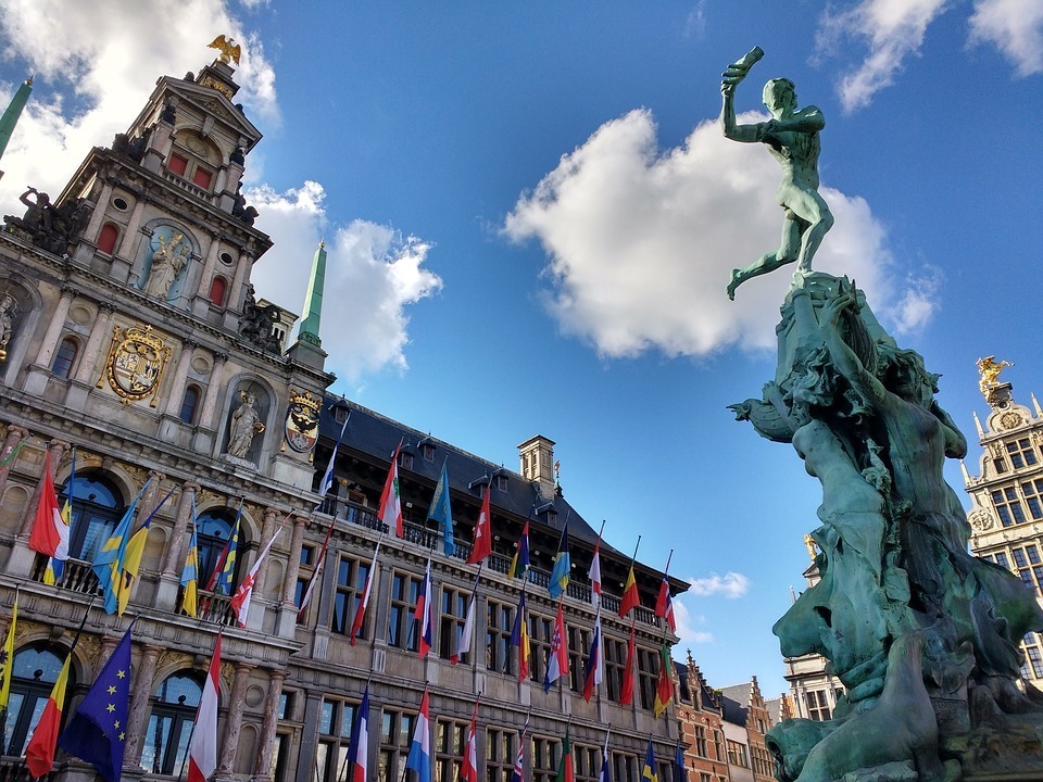 stadhuis antwerpen